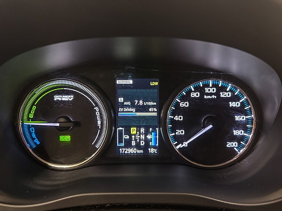 Mitsubishi Outlander 19 of 30