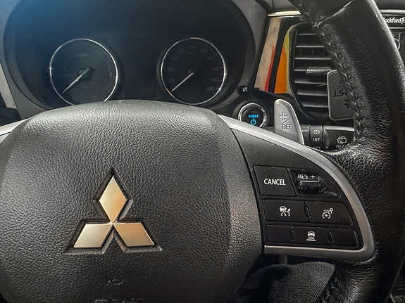 Mitsubishi Outlander 17 of 30