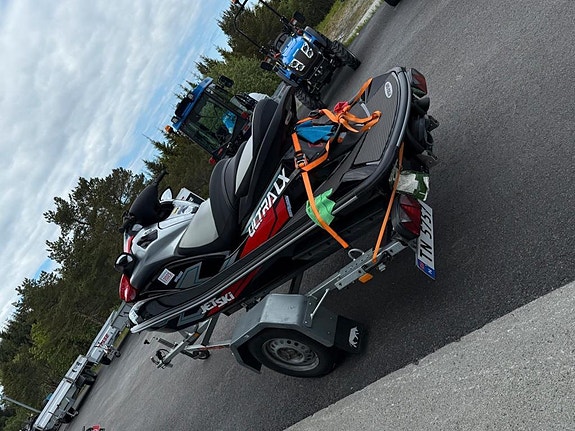 Kawasaki Jet ski sx-r 160 13 of 20