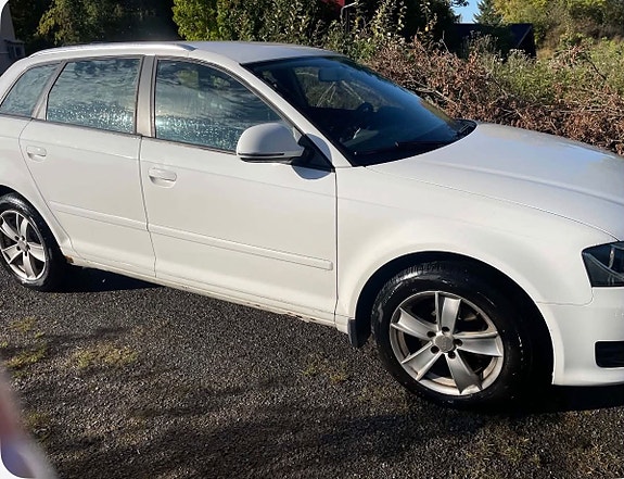Audi A3 8 of 12