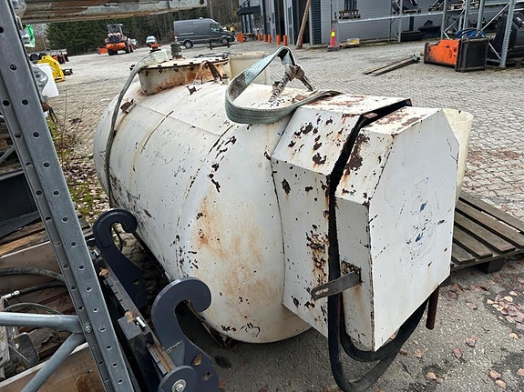 Dieseltank 3 of 11