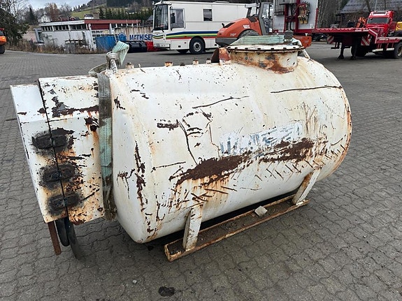 Dieseltank 6 of 11