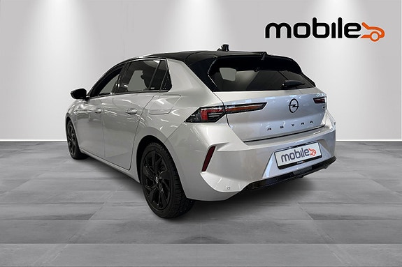 Opel Astra 21 of 25