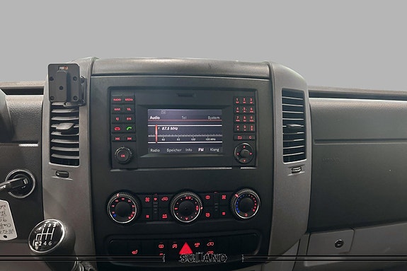 Volkswagen Crafter 13 of 20