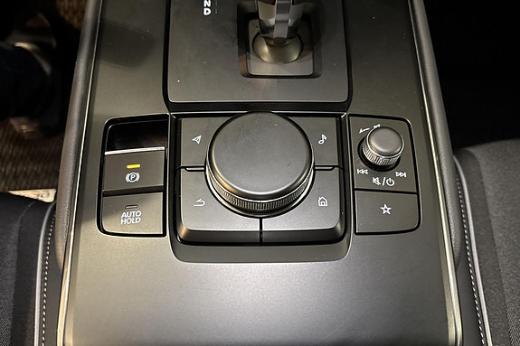 Mazda MX-30 23 of 25