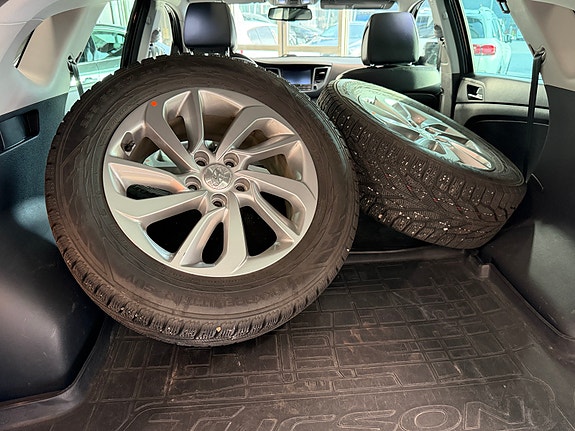 Hyundai Tucson 9 of 30