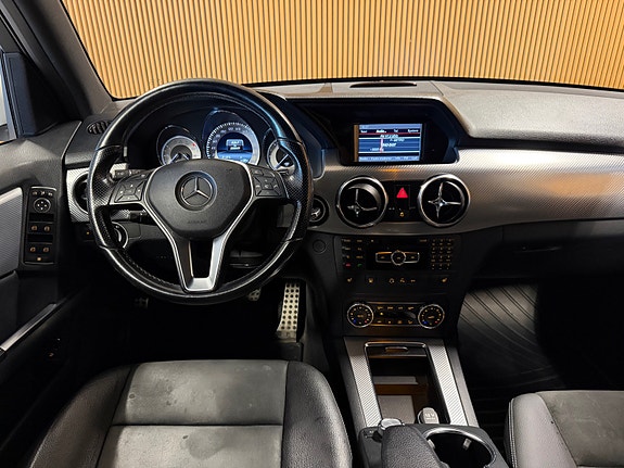 Mercedes-Benz GLK220 17 of 24