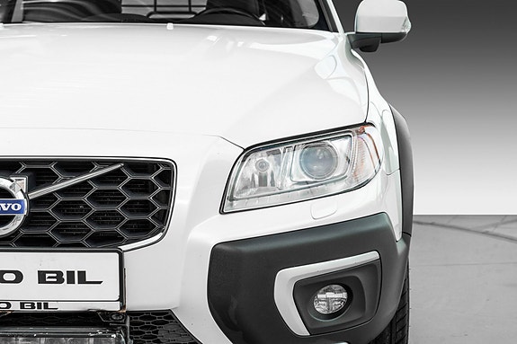 Volvo XC70 8 of 30
