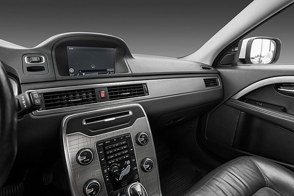 Volvo XC70 24 of 30