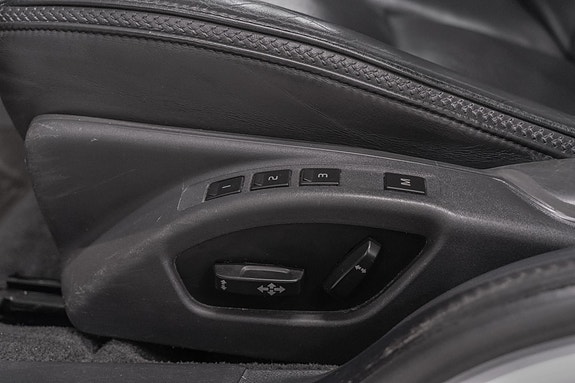 Volvo XC70 20 of 30