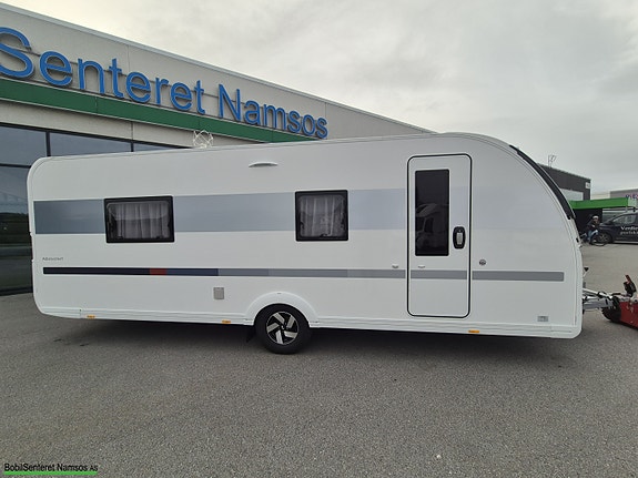 Adria Adora 613 HT/Sykkelstativ/Bad i bakvegg 2 of 30