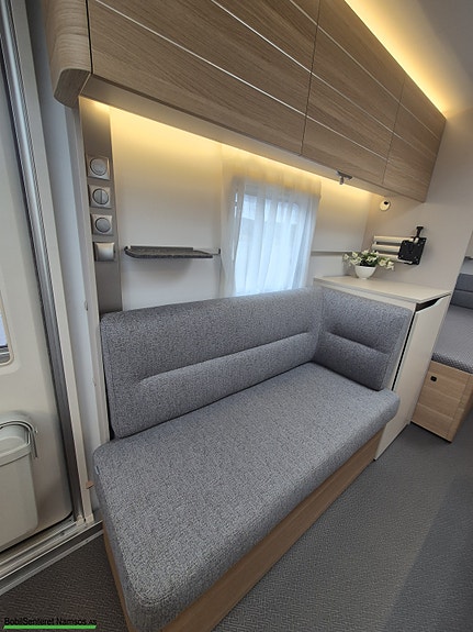 Adria Adora 613 HT/Sykkelstativ/Bad i bakvegg 18 of 30