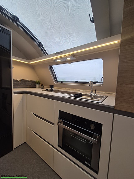 Adria Adora 613 HT/Sykkelstativ/Bad i bakvegg 14 of 30