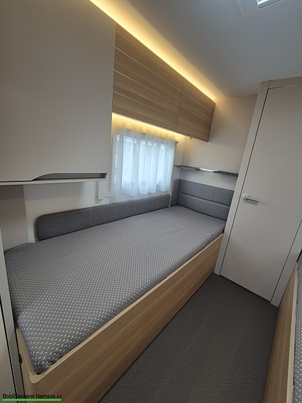 Adria Adora 613 HT/Sykkelstativ/Bad i bakvegg 22 of 30