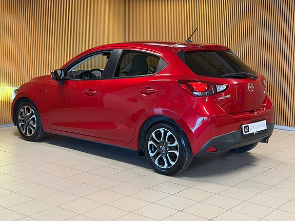 Mazda 2 7 of 21