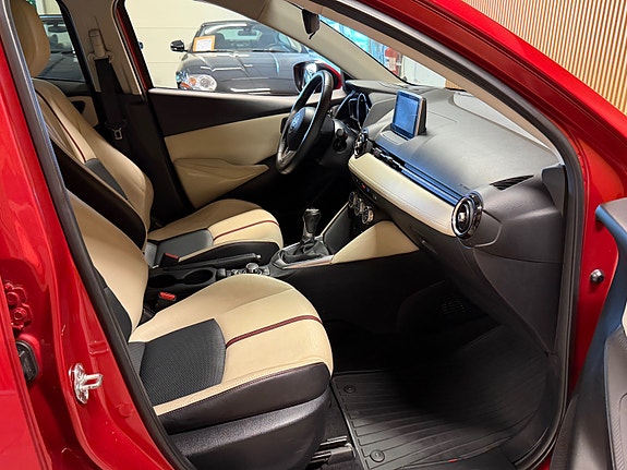 Mazda 2 20 of 21