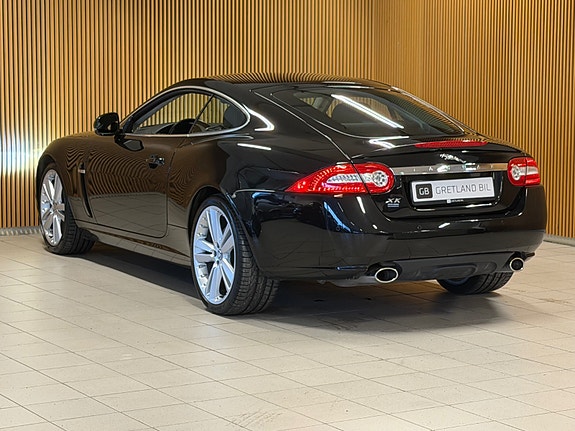 Jaguar XK 9 of 30