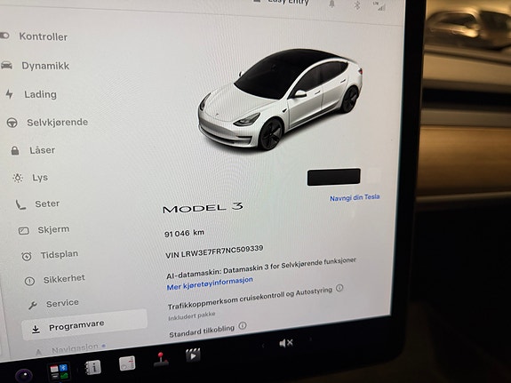 Tesla Model 3 17 of 18