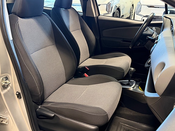 Toyota Yaris 20 of 21