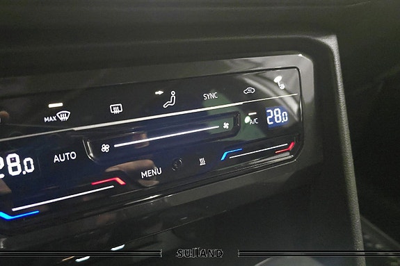 Volkswagen Tiguan 23 of 30