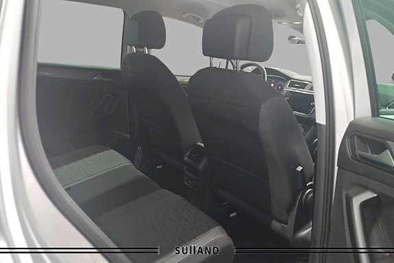 Volkswagen Tiguan 16 of 30