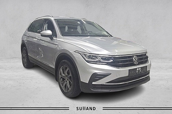 Volkswagen Tiguan 7 of 30