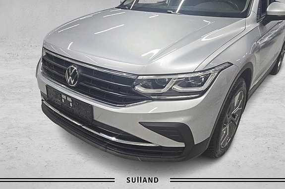 Volkswagen Tiguan 9 of 30