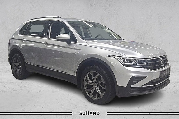 Volkswagen Tiguan 6 of 30