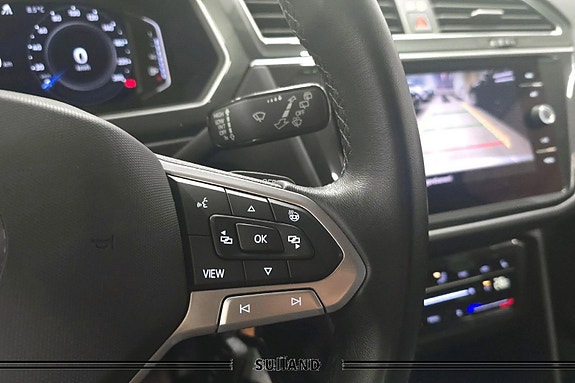 Volkswagen Tiguan 27 of 30