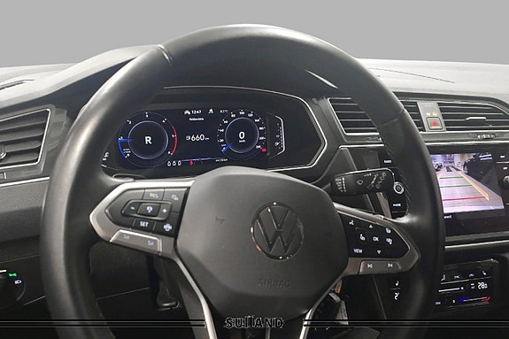 Volkswagen Tiguan 28 of 30