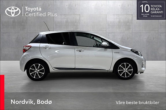 Toyota Yaris 6 of 19