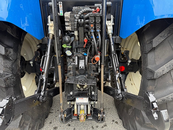New Holland T6.175 EC 6 of 24