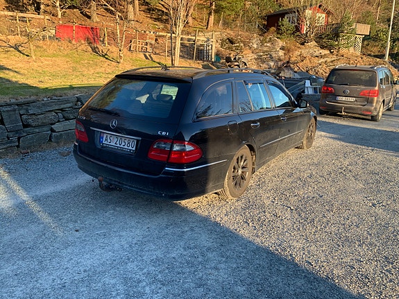 Mercedes-Benz E220 d 5 of 10