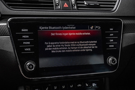 Skoda Superb 23 of 30