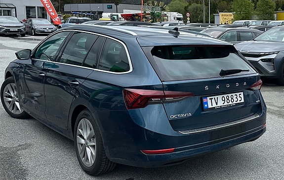Skoda Octavia 3 of 15