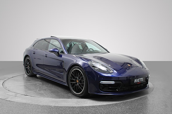 Porsche Panamera 3 of 30