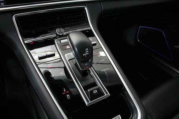 Porsche Panamera 20 of 30