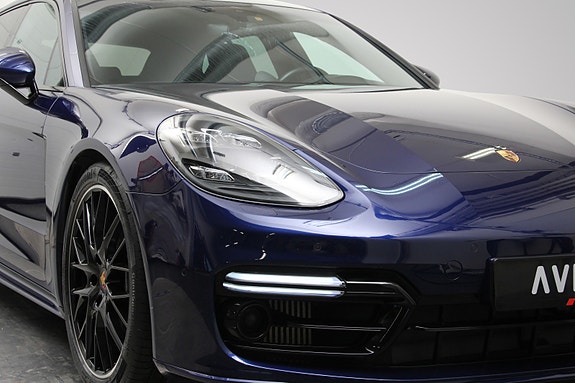 Porsche Panamera 12 of 30
