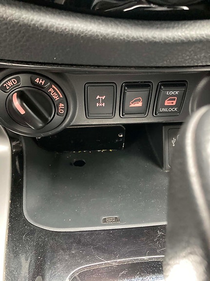Nissan Navara 8 of 13