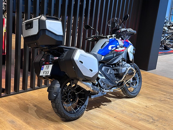 BMW R 1300 GS "Fullutstyrt" med koffertsett 6 of 10