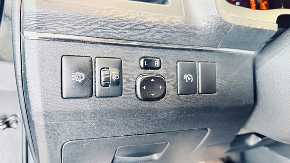 Toyota Avensis 29 of 30