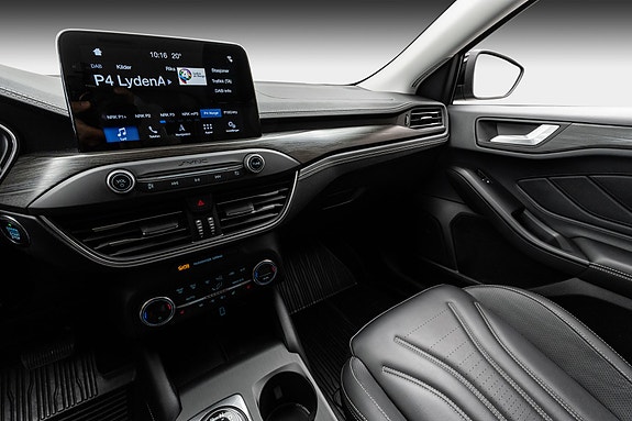 Ford Focus 12 of 22