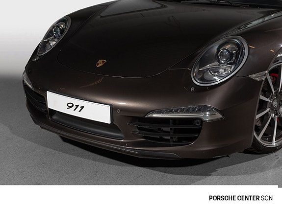 Porsche 911 8 of 30