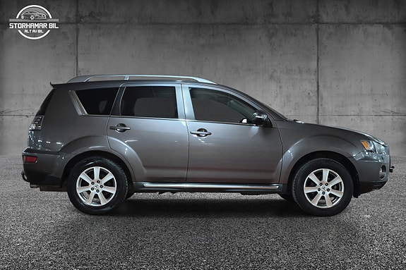 Mitsubishi Outlander 12 of 30