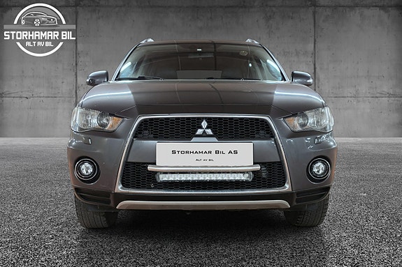 Mitsubishi Outlander 3 of 30