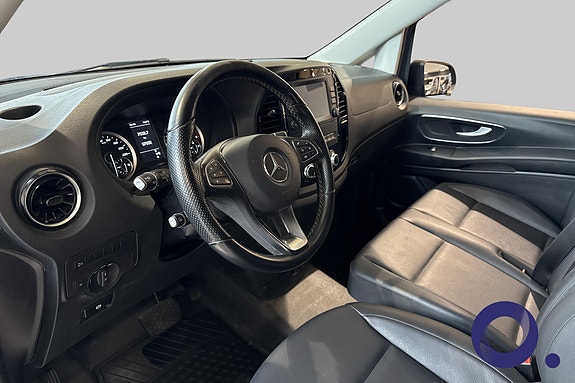 Mercedes-Benz Vito 119 13 of 19