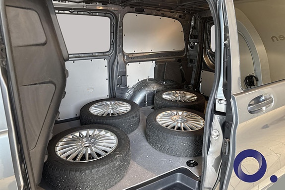 Mercedes-Benz Vito 119 11 of 19