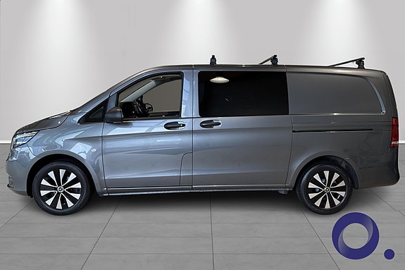 Mercedes-Benz Vito 119 2 of 19
