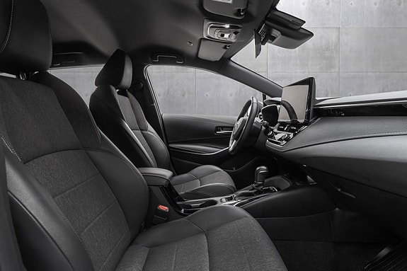 Toyota Corolla 16 of 21