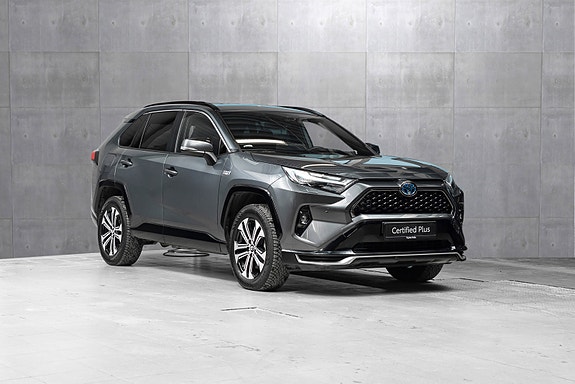 Toyota RAV4 Plug-in Hybrid 7 of 25